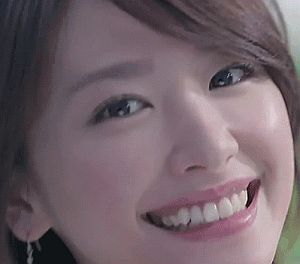新垣笑い方
