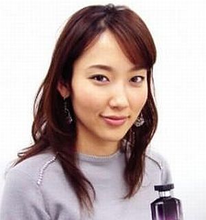 野田舞衣子