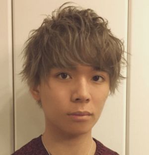 岡田 隆之介