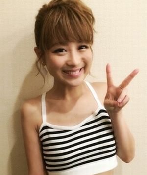 鈴木奈々のカップ